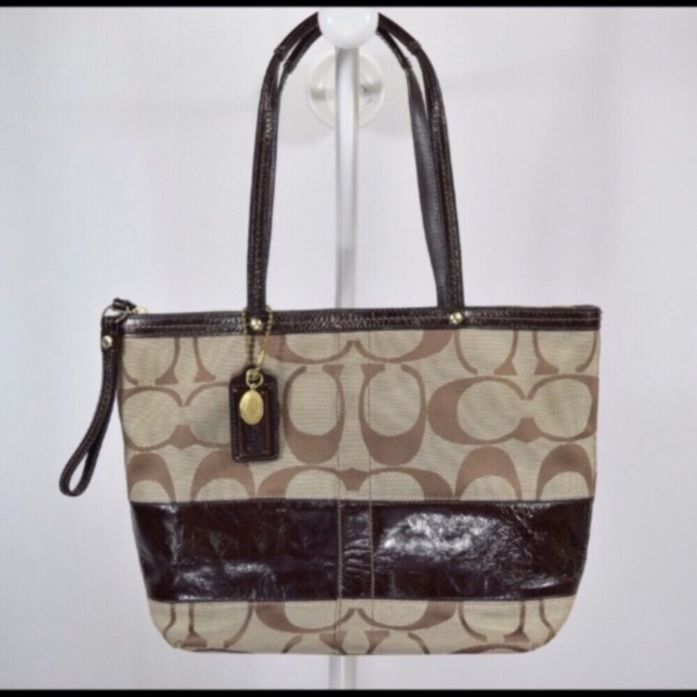 Beautiful brown and tan Coach signature handbag